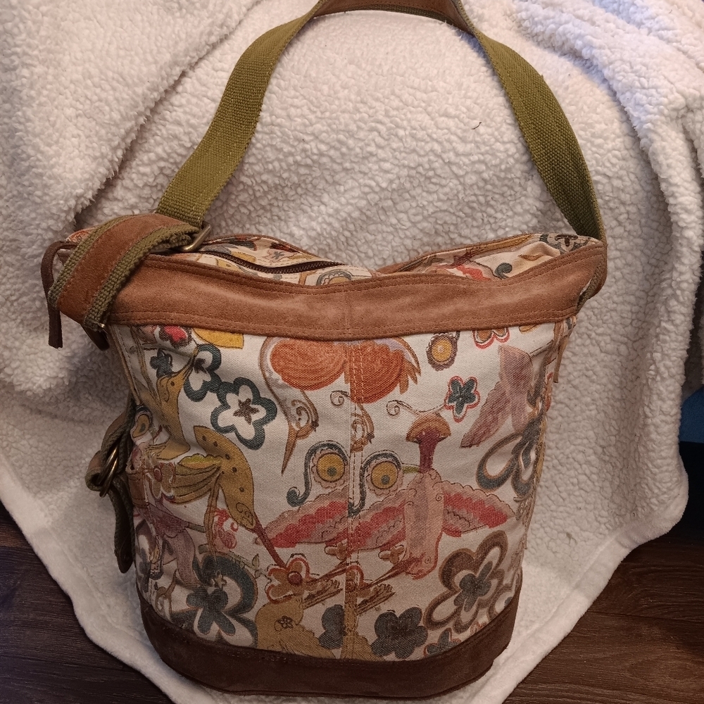 Vintage 90s  Lucky Brand Bucket Shoulder Bag Crossbody Canvas Suede Large Cute - Picture 2 of 9